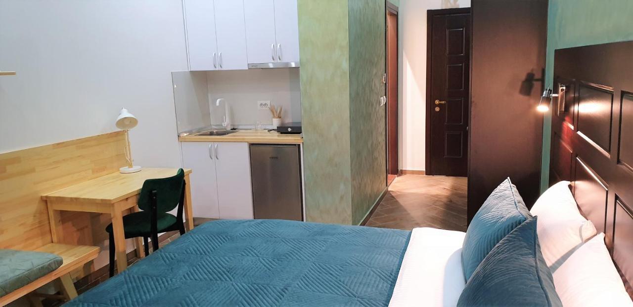 Comfort Hotel Fier Zewnętrze zdjęcie