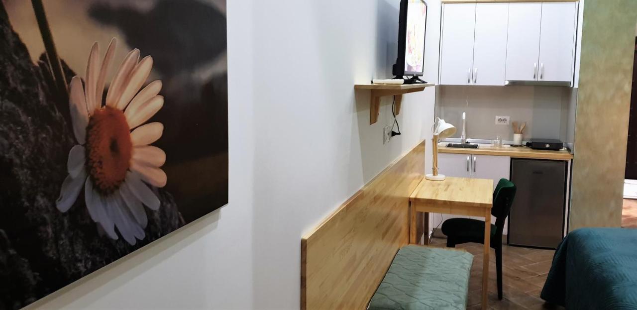 Comfort Hotel Fier Zewnętrze zdjęcie