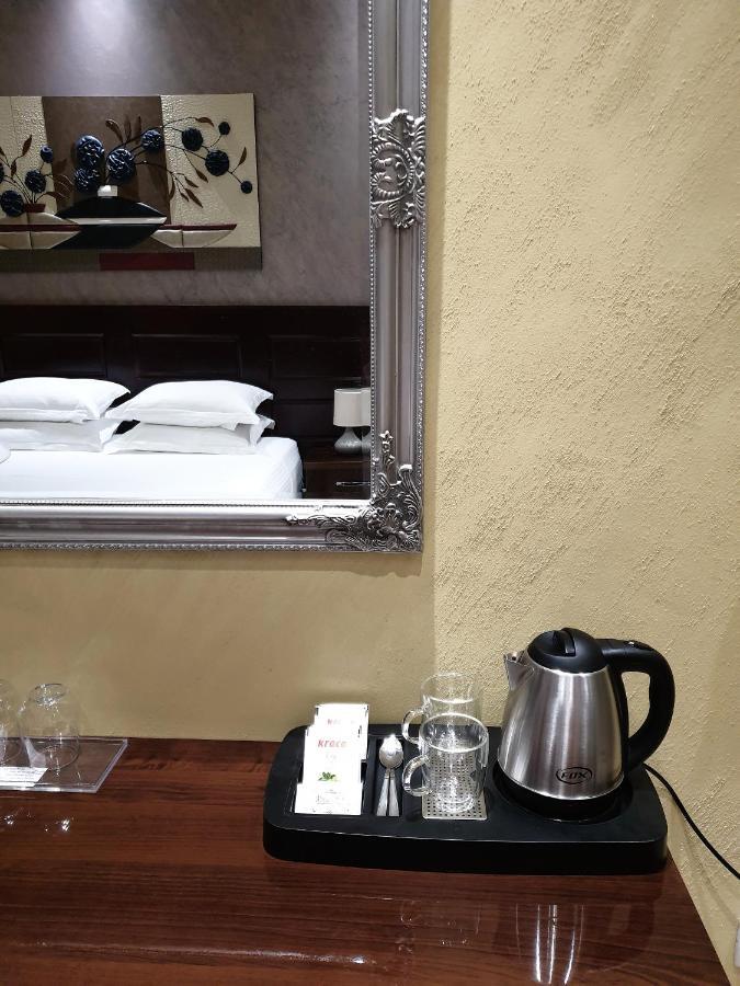Comfort Hotel Fier Zewnętrze zdjęcie